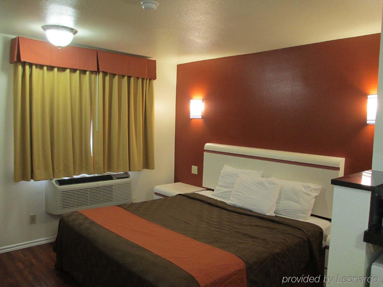 Claremont Lodge Motel Claremont