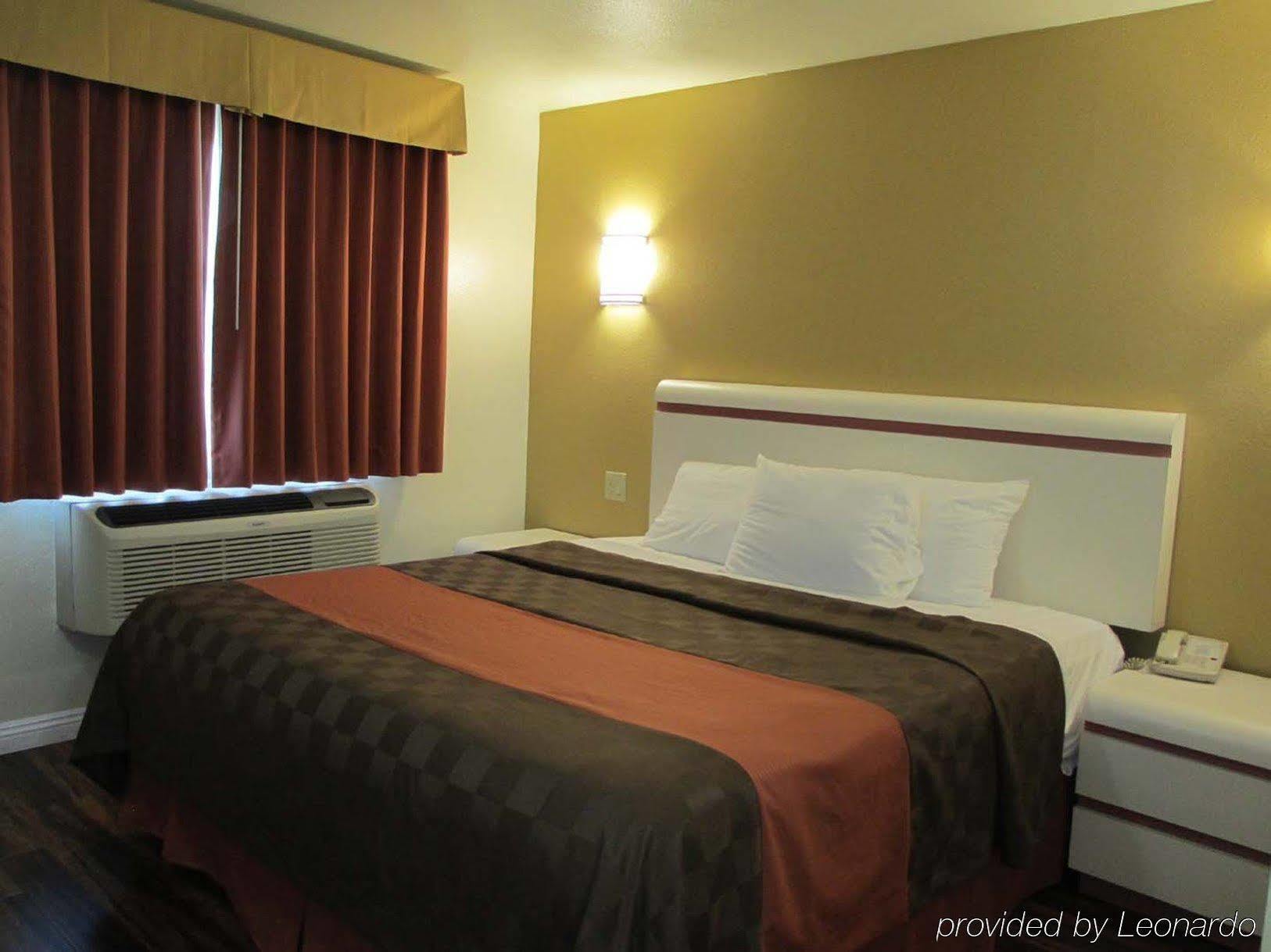 Motel Claremont Lodge